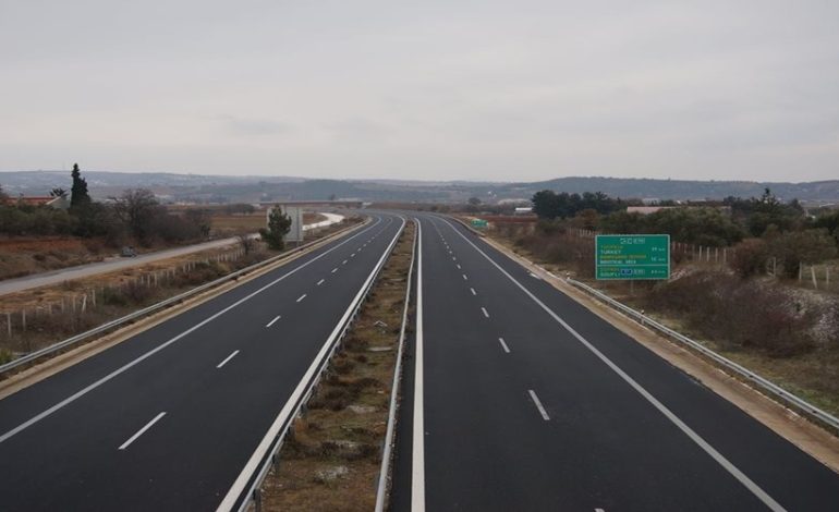  Εγνατία Οδός: Ανήλικοι πετούσαν πέτρες σε διερχόμενα ΙΧ