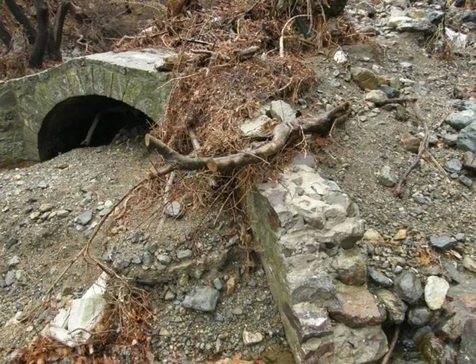 Εκτεταμένες καταστροφές που προκάλεσαν τα έντονα καιρικά φαινόμενα του 2017 στη Σαμοθράκη