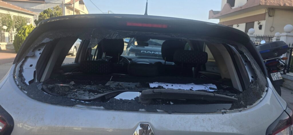 Στόχος επίθεσης η Αντιδήμαρχος Ορεστιάδας – Βανδαλισμός στο ΙΧ της με λοστό μέρα μεσημέρι!