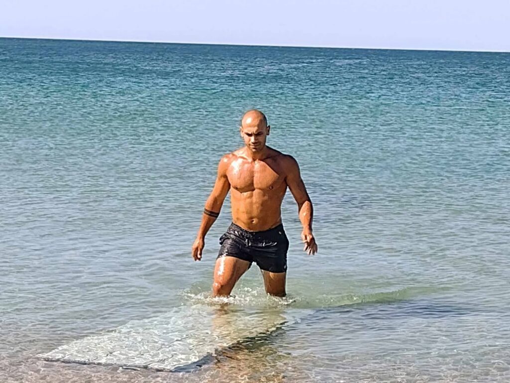 Ο Μουράτ Ιμπράμ που έσωσε νεαρό από βέβαιο πνιγμό στη Θράκη