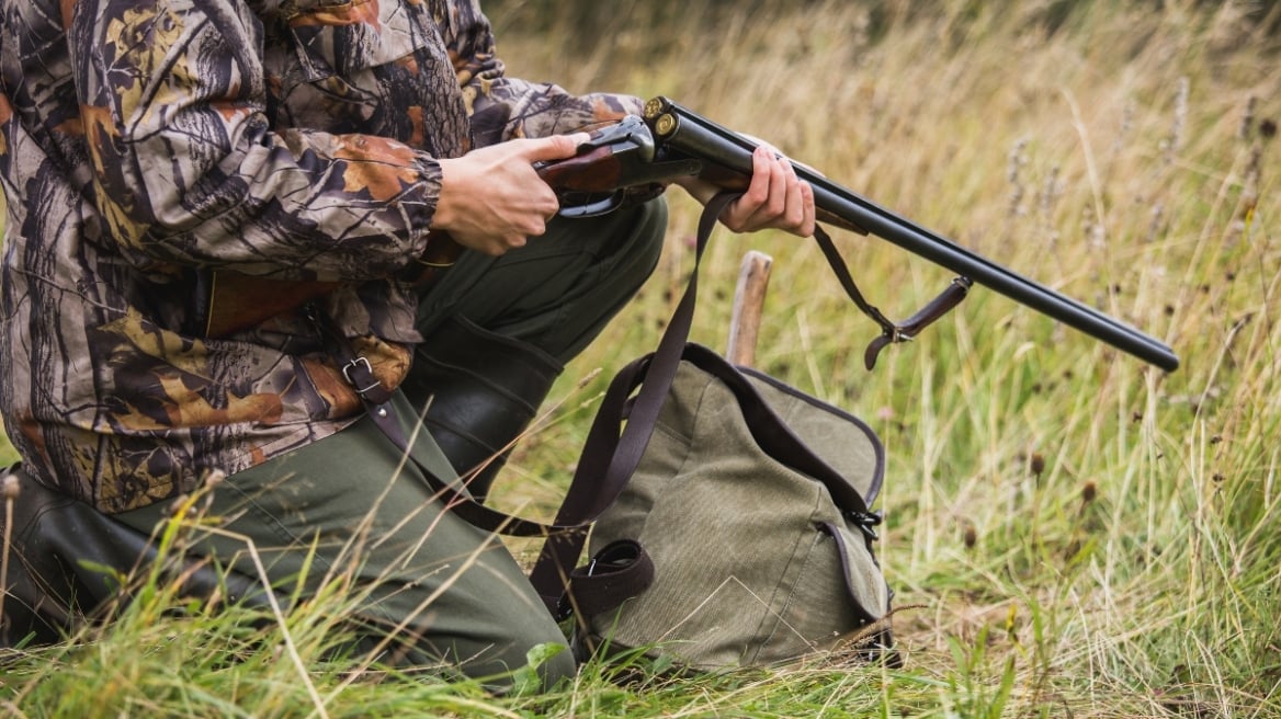 κυνηγός πυροβόλησε δασικό υπάλληλο στη Θράκη
