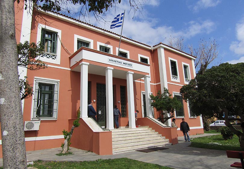 Δικηγορικοί Σύλλογοι κατά Αρείου Πάγου για τα κινητά στην ανάκριση