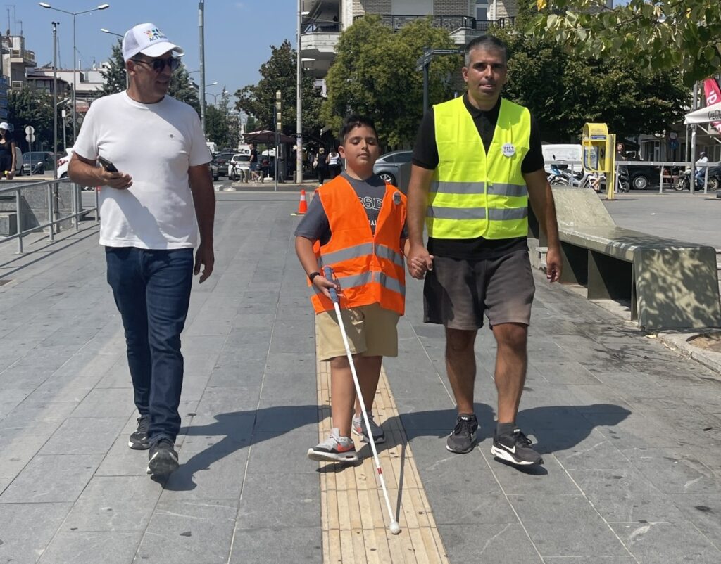 Η Ορεστιάδα έγινε η αφετηρία της Πανελλήνιας Δράσης «Διαγραμμίσεις Αναβάθμισης Προσβασιμότητας» από το ActNow, με στόχο τη βελτίωση της προσβασιμότητας για ΑμεΑ και ευάλωτες ομάδες.