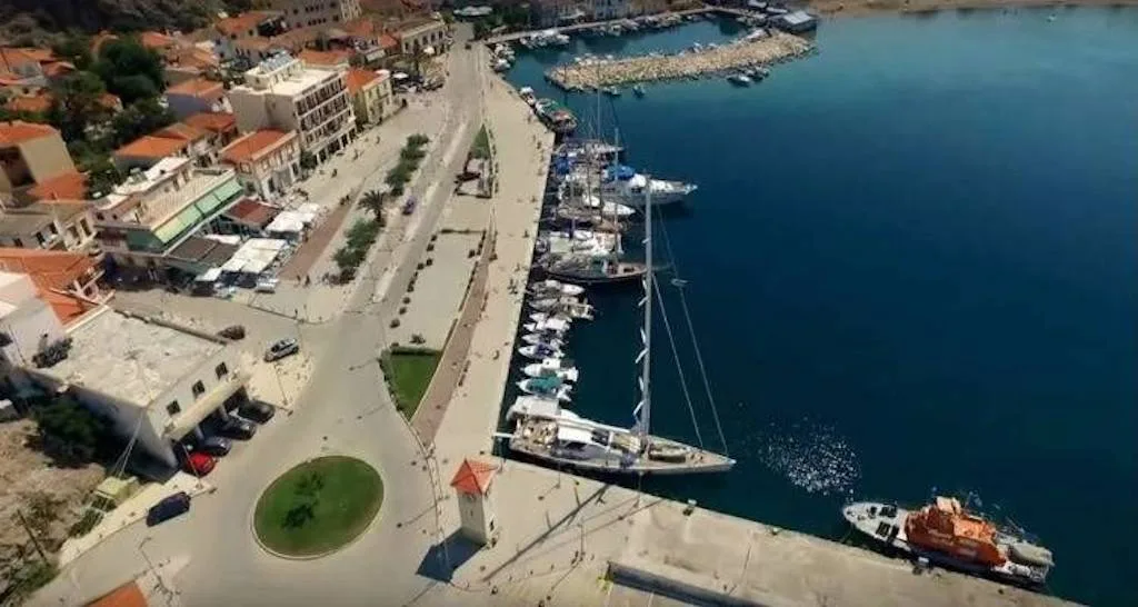 Το λιμάνι της Λήμνου και η προοπτική σύνδεσης με το Τσανάκαλε