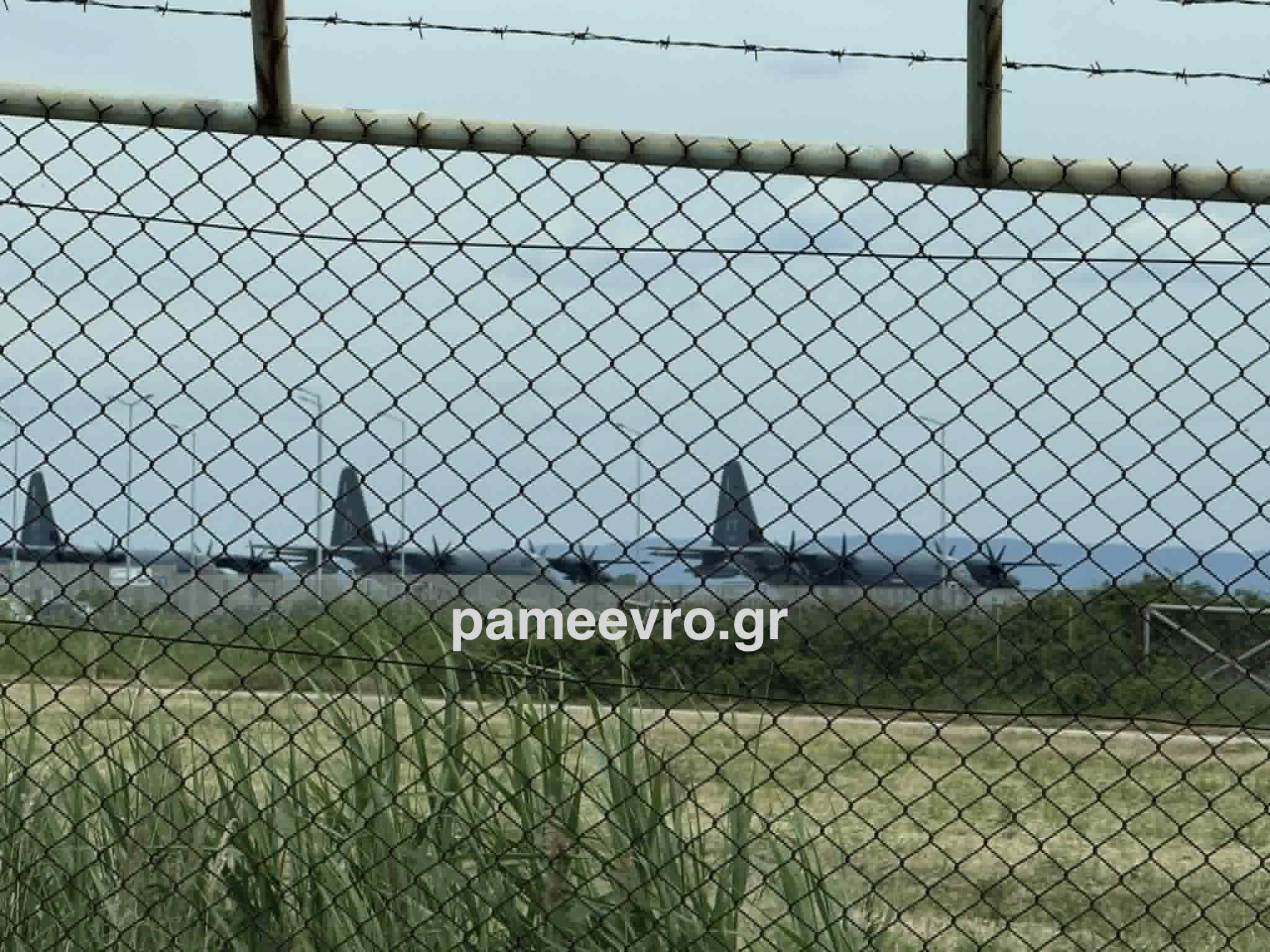 Στιγμιότυπο που δείχνει το αμερικανικό HC-130J KING22 στην Αλεξανδρούπολη.