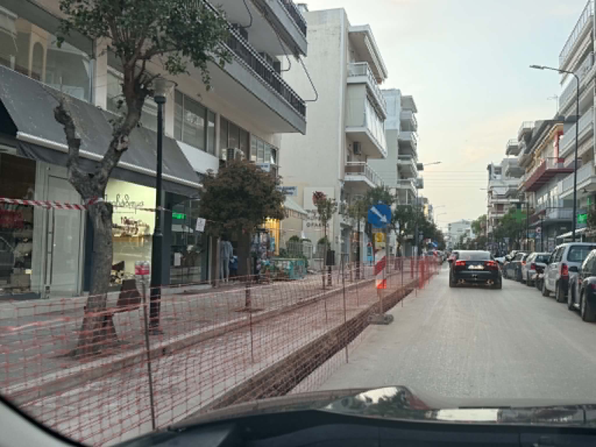 Εργασίες εκσκαφών σε κεντρικό δρόμο της Αλεξανδρούπολης με διακοπή κυκλοφορίας