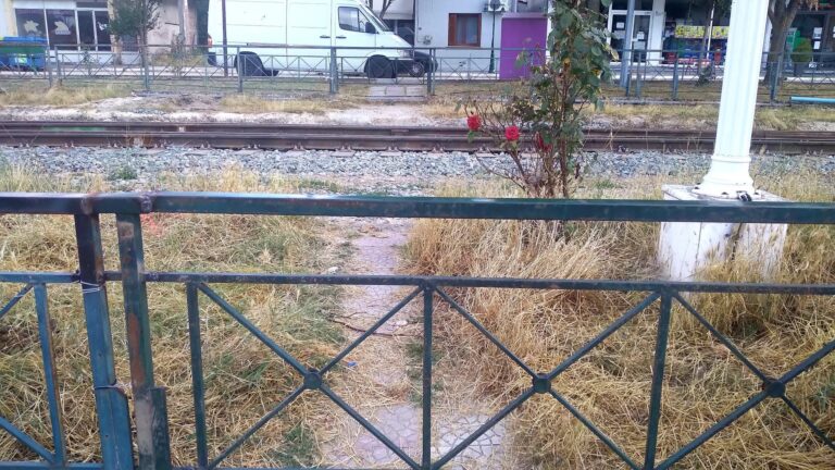 Σιδηροδρομικές γραμμές και σταθμός στα Δίκαια Έβρου