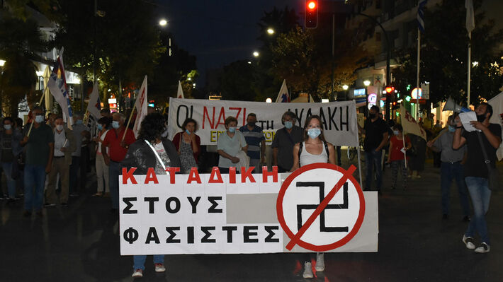 Ανακοίνωση σωματείων Αλεξανδρούπολης κατά του φασισμού