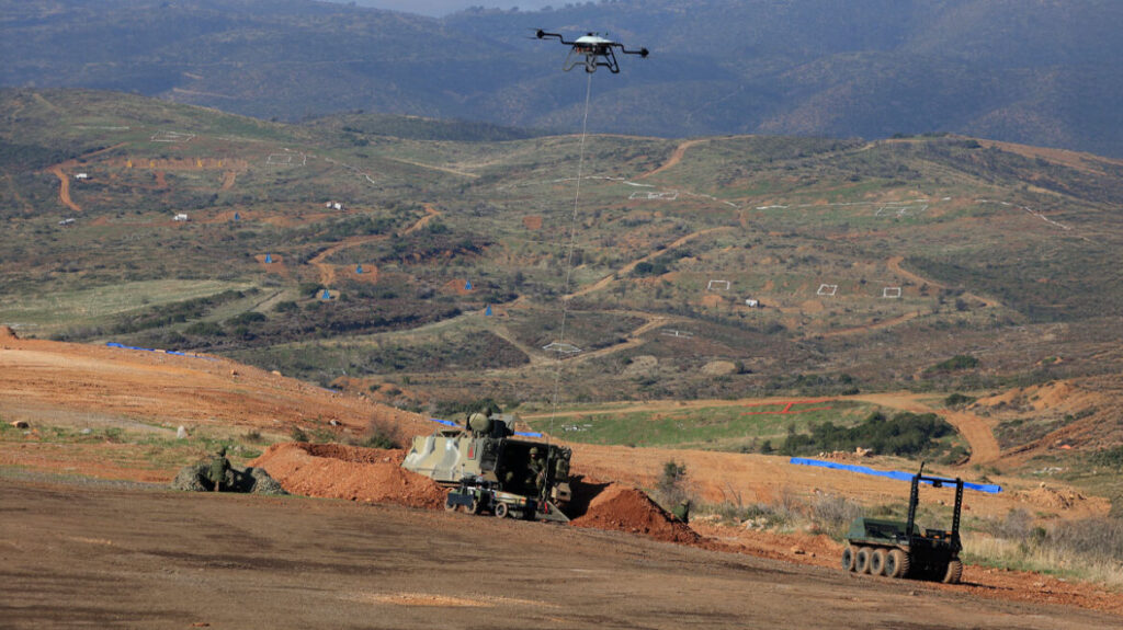 Στρατιωτική άσκηση με drones και τεθωρακισμένα στην Αλεξανδρούπολη