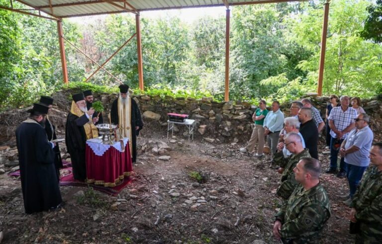 Έβρος: Συγκίνηση στη Γυαλιά και το Θεραπειό από την επίσκεψη του Μητροπολίτη Δαμασκηνού