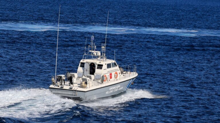 Συναγερμός στο Λιμενικό Αλεξανδρούπολης – 19χρονος με φουσκωτό παρασύρθηκε στη θάλασσα