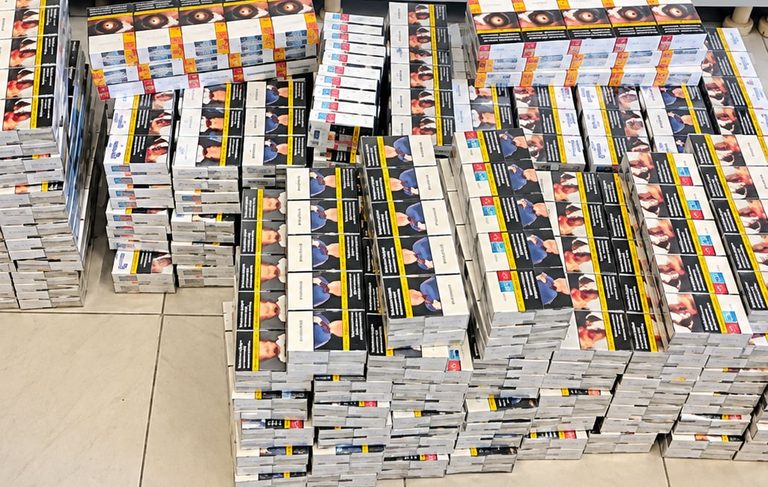 Αλεξανδρούπολη: Συνελήφθη με 1.300 πακέτα λαθραίων τσιγάρων
