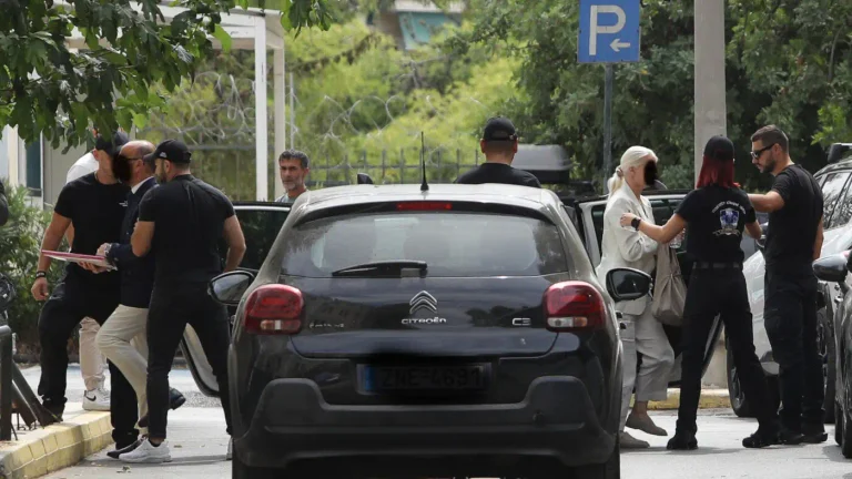 Γιώργος Μαζωνάκης: Προφυλακιστέοι οι δύο γιατροί του μετά από 18 ώρες απολογιών