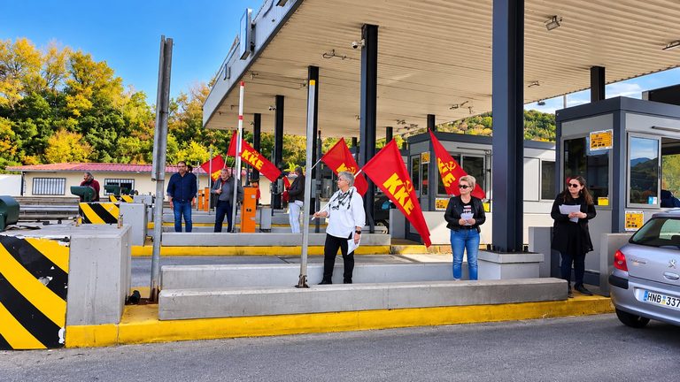 Διόδια Εγνατίας Οδού: Ευρεία κινητοποίηση του ΚΚΕ από την Ήπειρο έως τη Θράκη